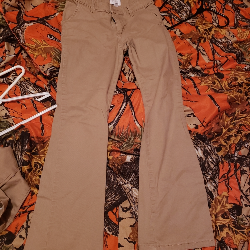 Kakhi girl pants